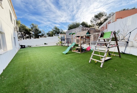 Revente - Villa - Villamartin