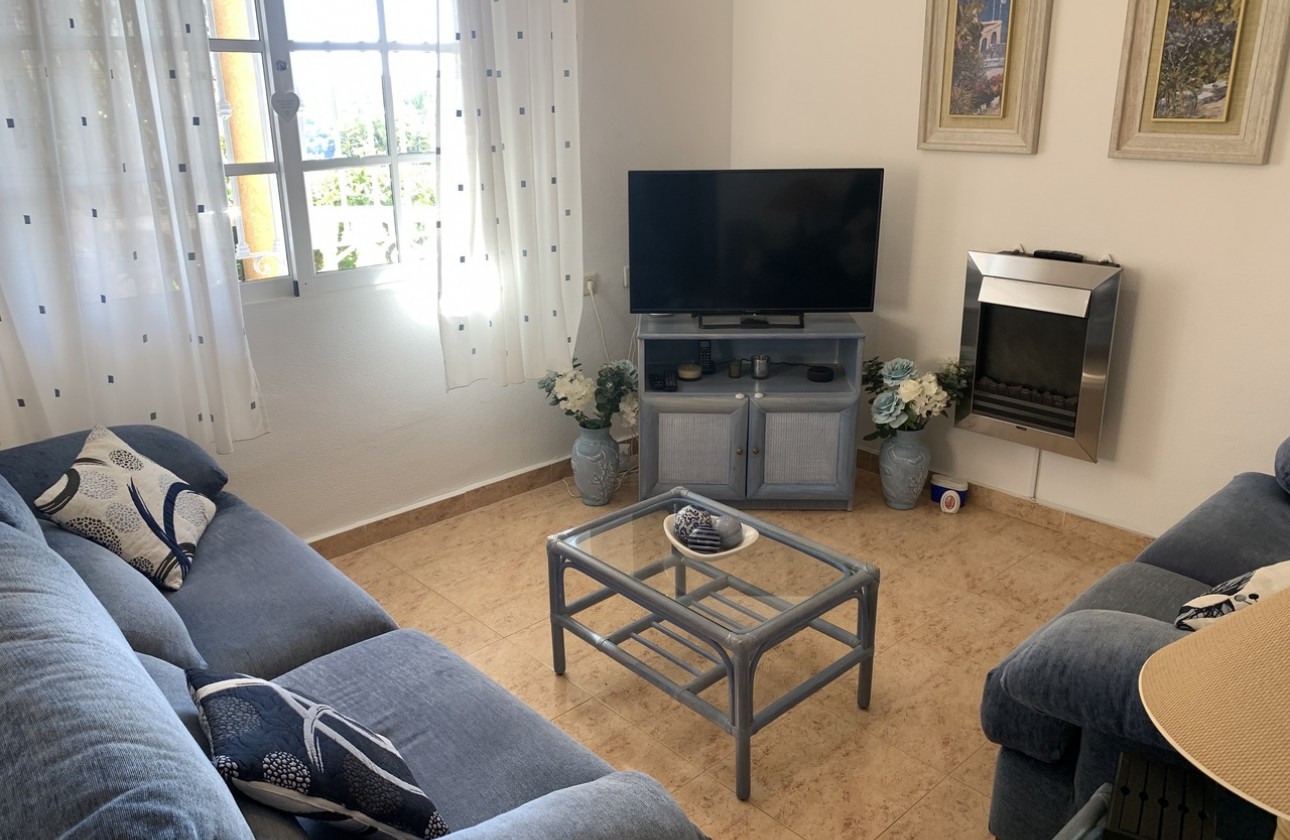 Revente - Villa - Villamartin, Orihuela Costa