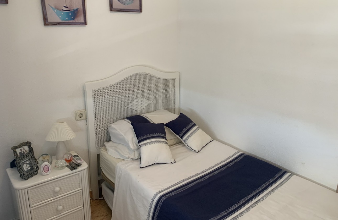 Revente - Villa - Villamartin, Orihuela Costa