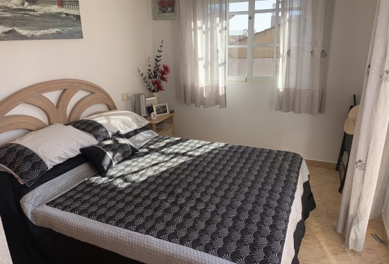 Revente - Villa - Villamartin, Orihuela Costa