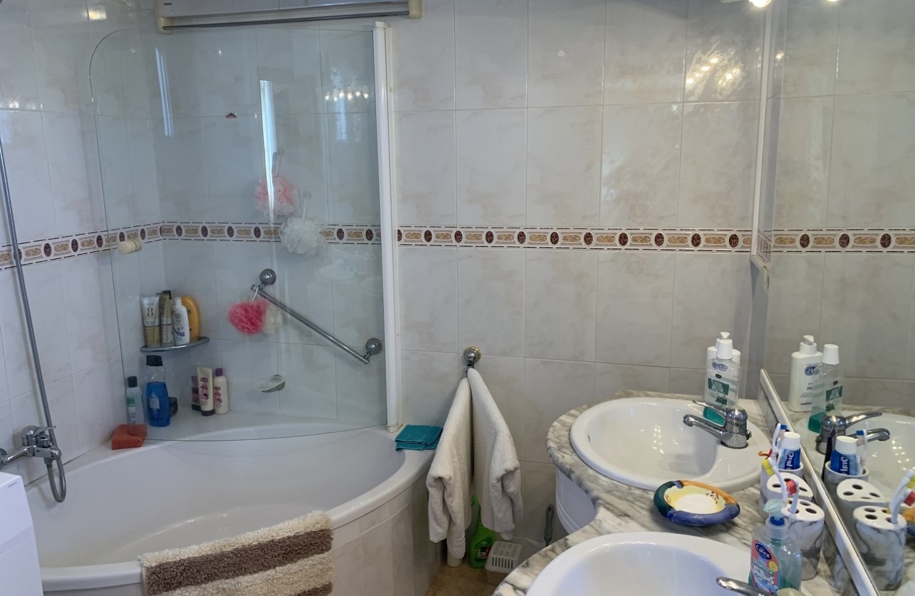 Revente - Villa - Villamartin, Orihuela Costa