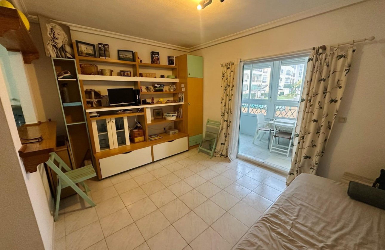 Revente - Appartement - Torrevieja - La Mata