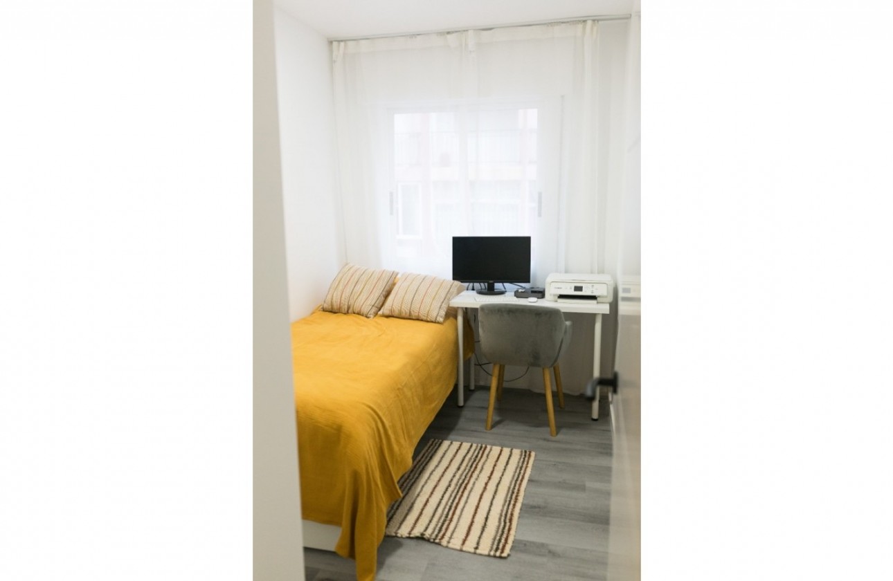 Resale - Apartment / flat - Torrevieja