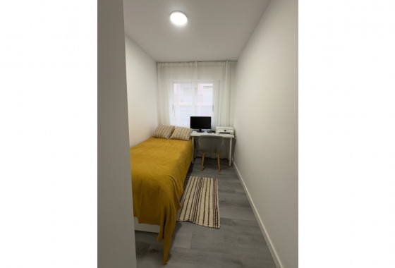 Resale - Apartment / flat - Torrevieja