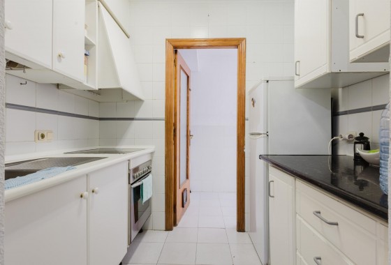 Reventa - Apartamento / piso - Torrevieja - Playa del Acequión