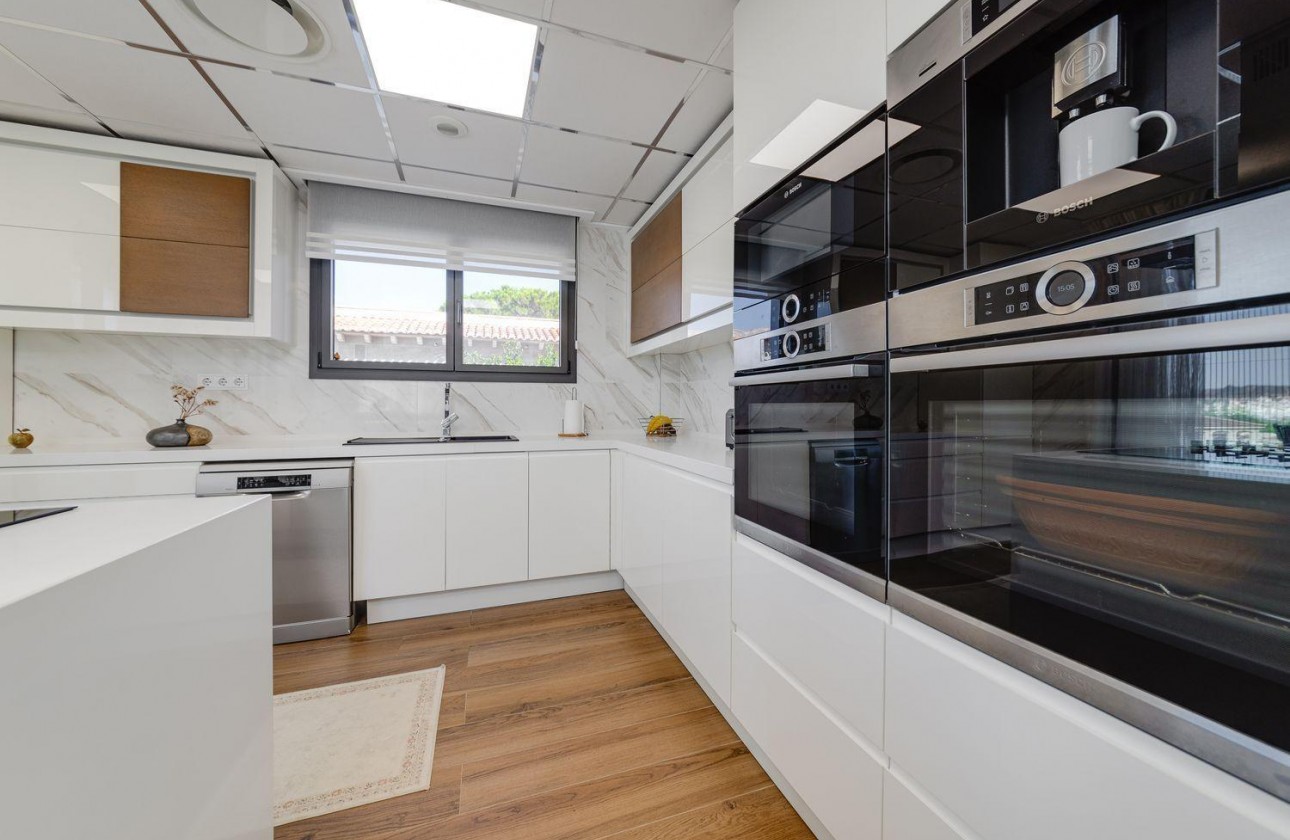 Revente - Villa - Torrevieja - Los balcones