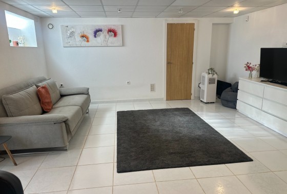 Reventa - Chalet - Orihuela - Entre Naranjos Vistabella