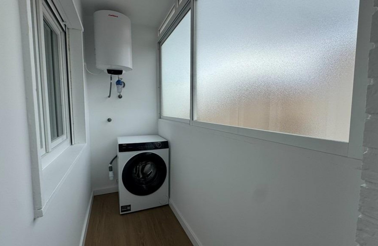 Reventa - Apartamento / piso - Torrevieja - Punta prima