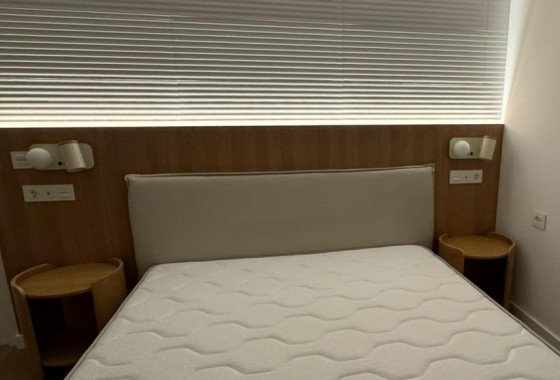 Reventa - Apartamento / piso - Torrevieja - Punta prima