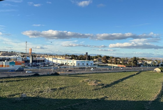 Reventa - Apartamento / piso - Torrevieja - Punta prima