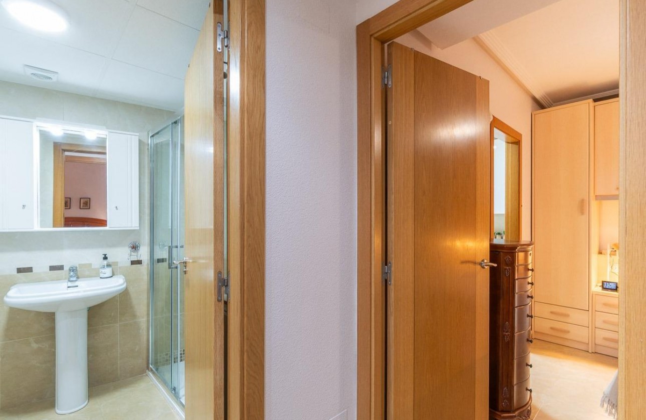 Revente - Appartement - Torrevieja - Centro