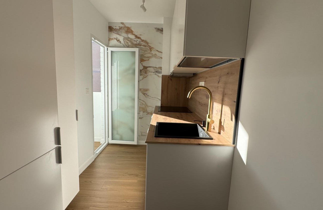 Revente - Appartement - Torrevieja - Punta prima