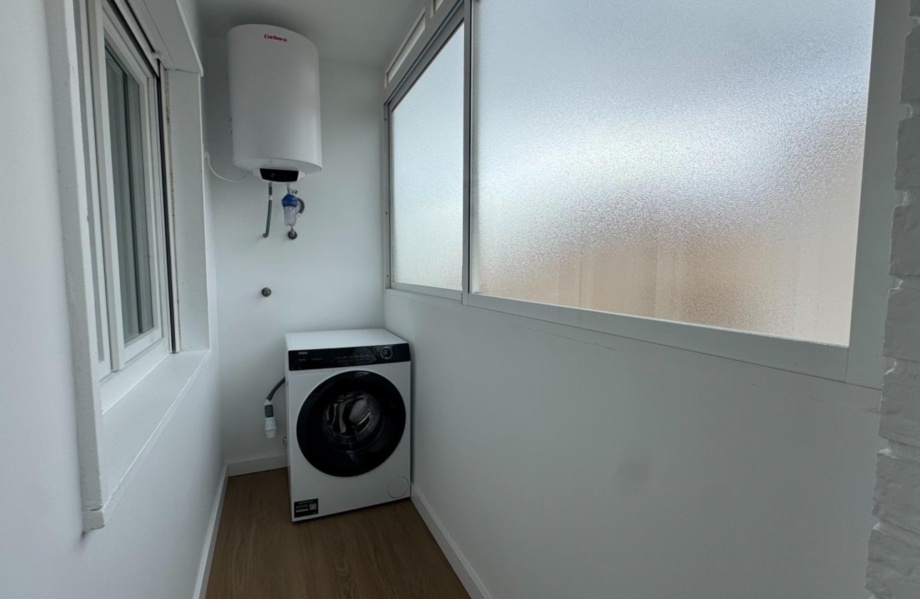 Revente - Appartement - Torrevieja - Punta prima