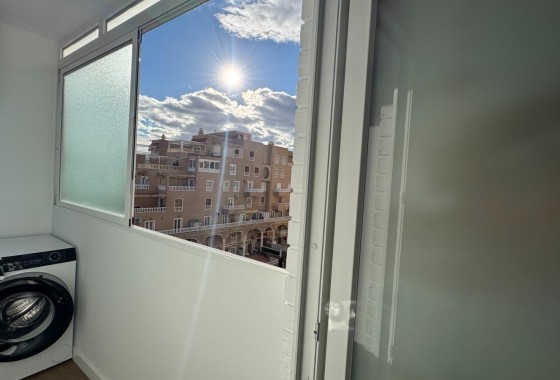 Revente - Appartement - Torrevieja - Punta prima