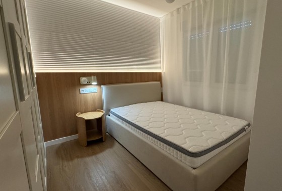 Revente - Appartement - Torrevieja - Punta prima