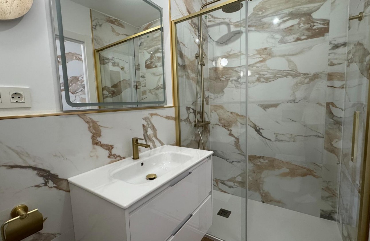 Revente - Appartement - Torrevieja - Punta prima