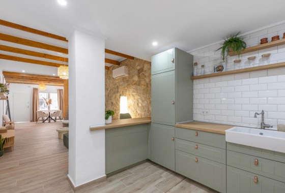 Revente - Villa - Torrevieja - Centro - Muelle Pesquero