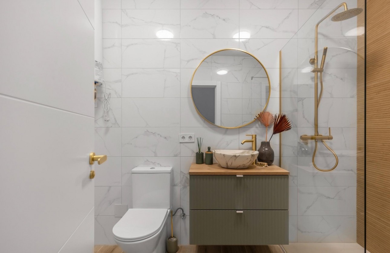 Revente - Villa - Torrevieja - Centro - Muelle Pesquero