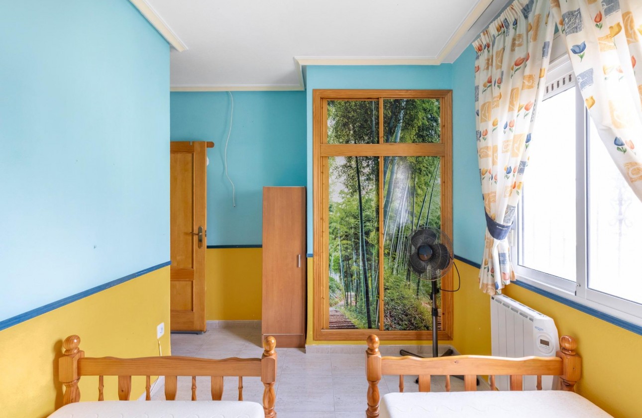 Resale - Bungalow - Orihuela Costa - La Florida