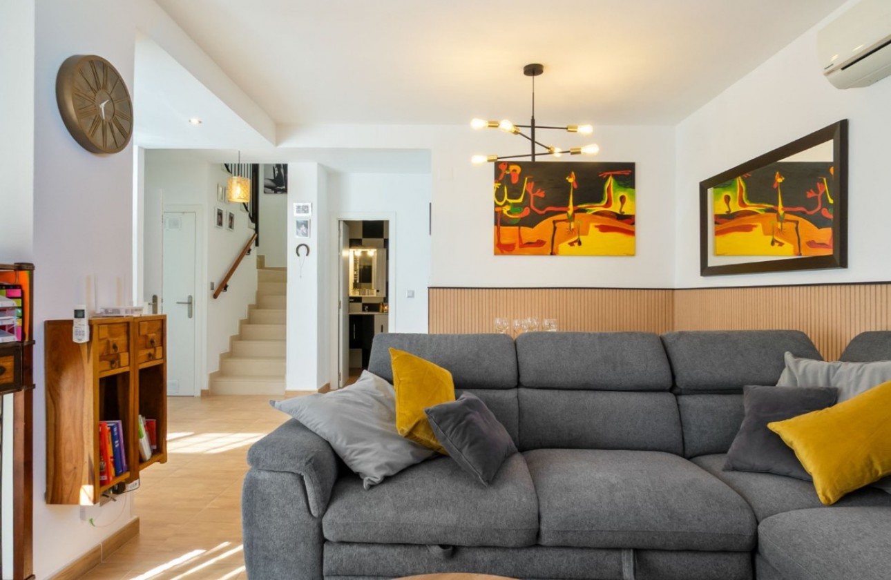 Revente - Villa - Orihuela Costa - Villamartín