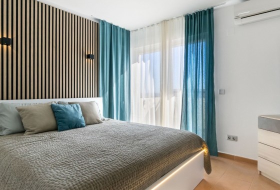 Revente - Villa - Orihuela Costa - Villamartín