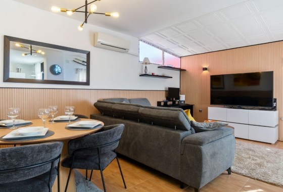 Revente - Villa - Orihuela Costa - Villamartín