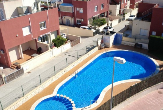 Revente - Villa - Orihuela Costa - Villamartín