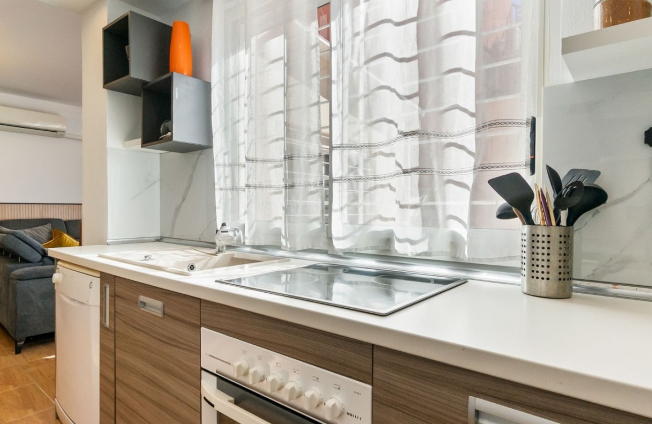 Revente - Villa - Orihuela Costa - Villamartín