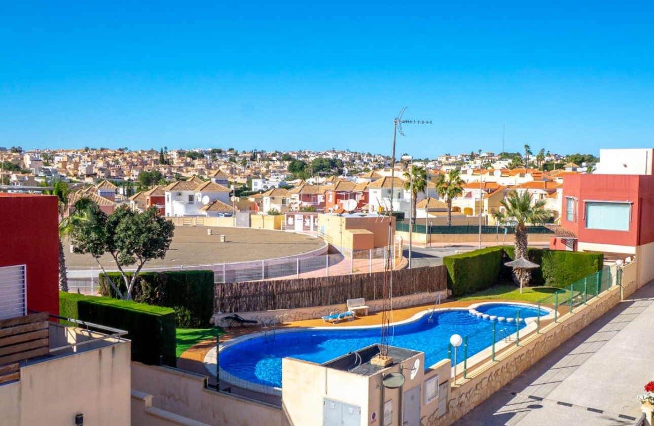 Revente - Villa - Orihuela Costa - Villamartín