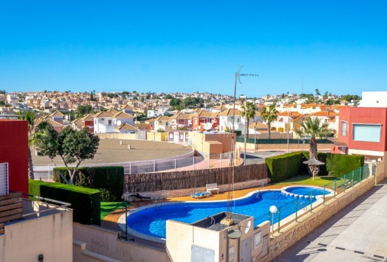 Revente - Villa - Orihuela Costa - Villamartín