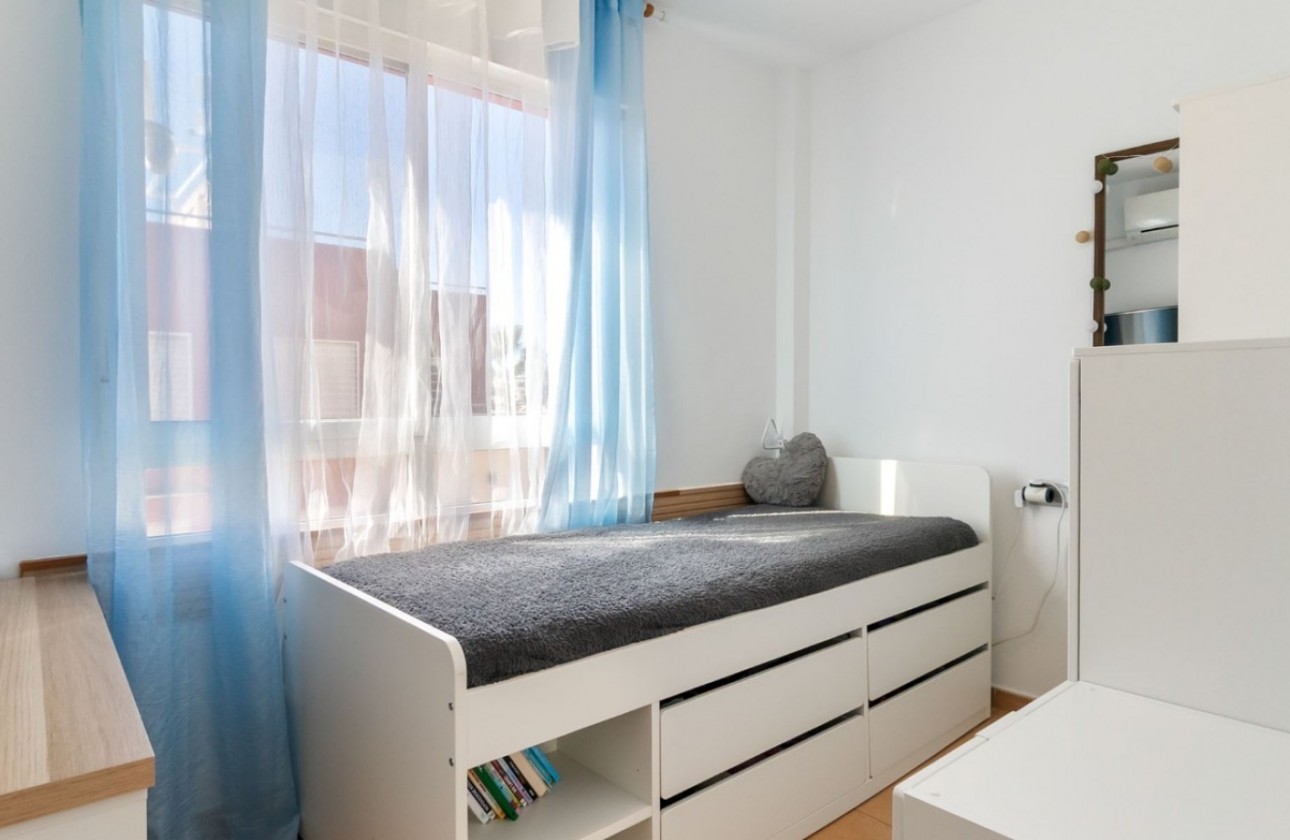 Revente - Villa - Orihuela Costa - Villamartín