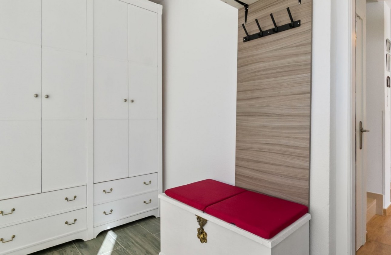 Revente - Villa - Orihuela Costa - Villamartín