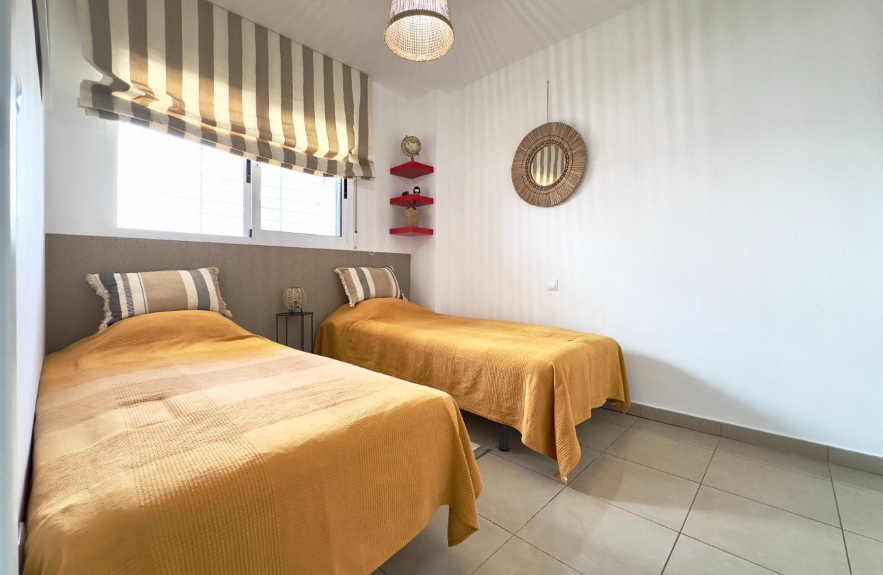 Reventa - Apartamento / piso - Orihuela Costa - Playa Flamenca