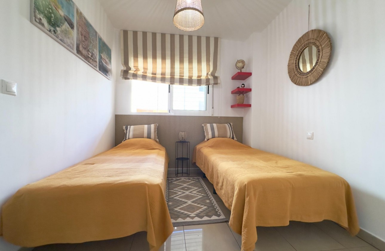 Reventa - Apartamento / piso - Orihuela Costa - Playa Flamenca