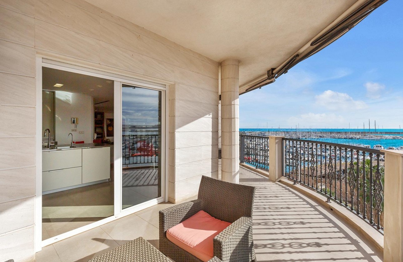 Revente - Appartement - Torrevieja - Paseo maritimo