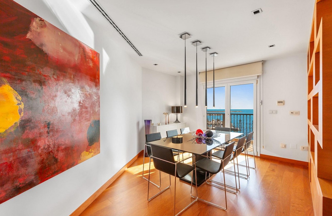 Revente - Appartement - Torrevieja - Paseo maritimo