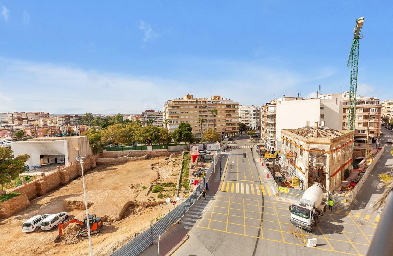 Revente - Appartement - Torrevieja - Paseo maritimo