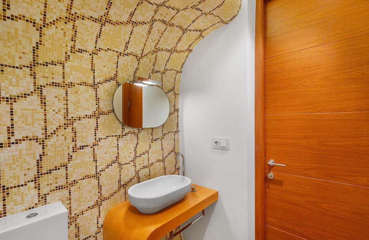 Revente - Appartement - Torrevieja - Paseo maritimo