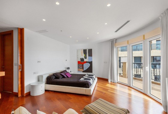 Revente - Appartement - Torrevieja - Paseo maritimo