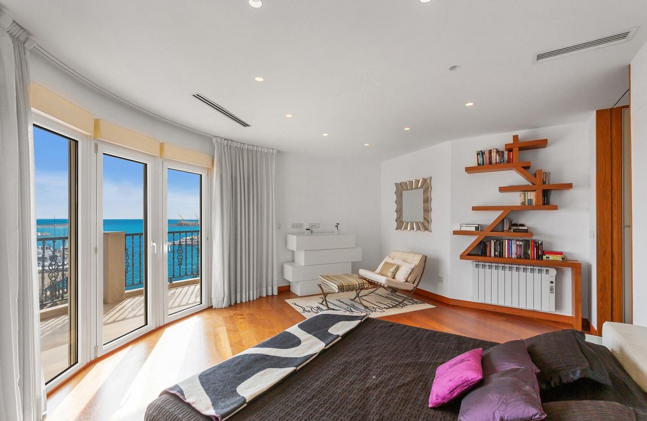 Revente - Appartement - Torrevieja - Paseo maritimo