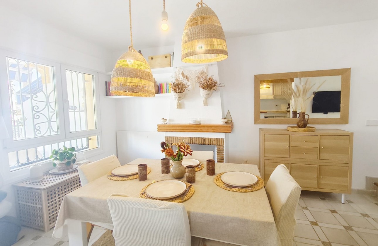 Revente - Villa - Orihuela Costa - Villamartín