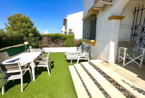 Revente - Villa - Orihuela Costa - Villamartín