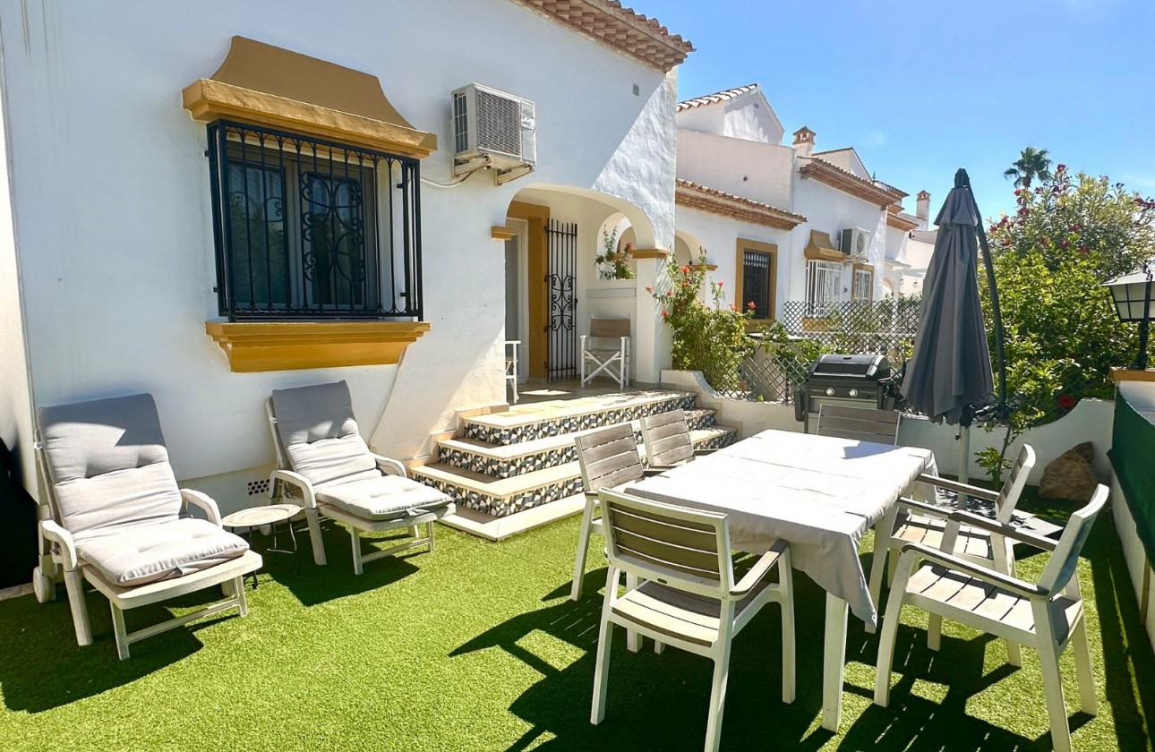 Revente - Villa - Orihuela Costa - Villamartín