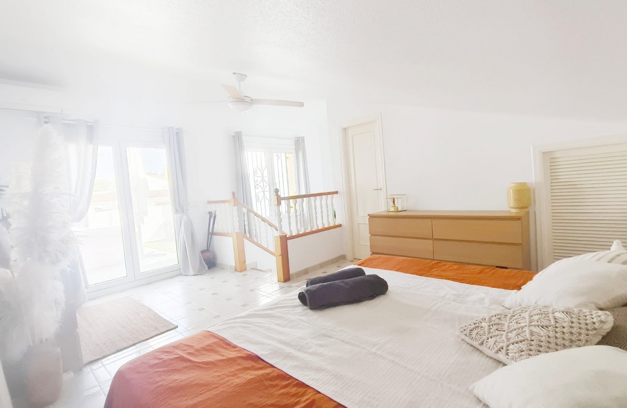 Revente - Villa - Orihuela Costa - Villamartín