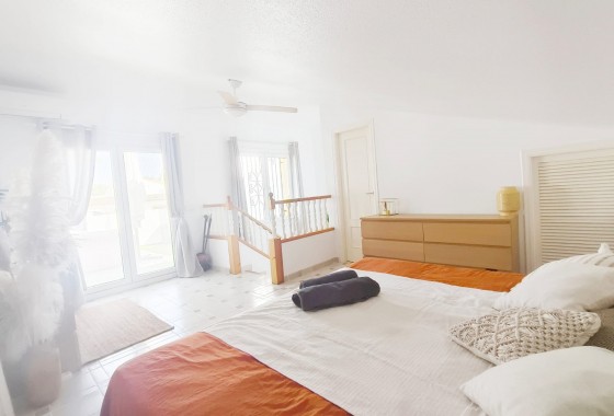 Revente - Villa - Orihuela Costa - Villamartín