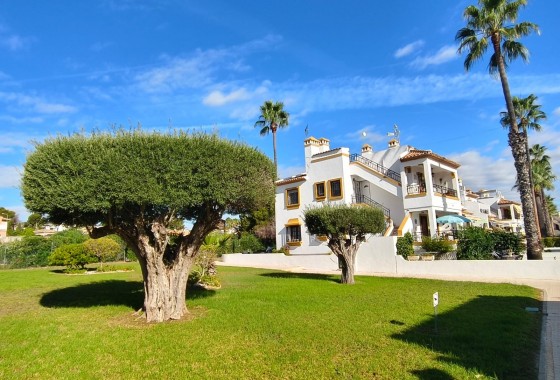 Revente - Villa - Orihuela Costa - Villamartín