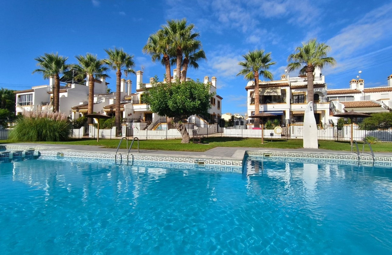 Revente - Villa - Orihuela Costa - Villamartín