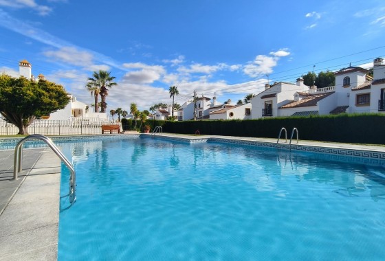 Revente - Villa - Orihuela Costa - Villamartín