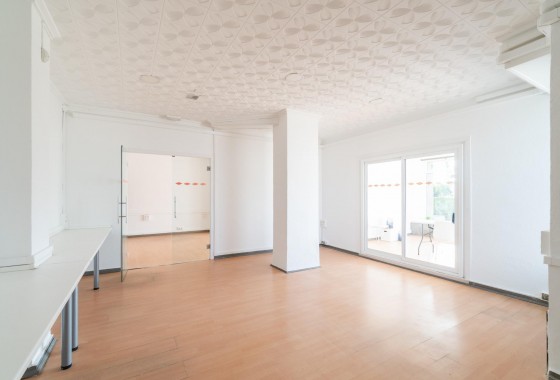 Alquiler a largo plazo - Comercial - Orihuela Costa - La Zenia