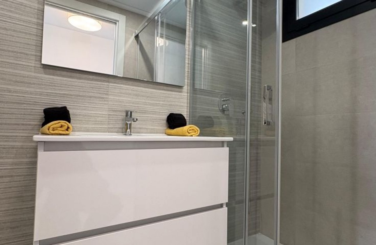 Reventa - Apartamento / piso - Orihuela Costa